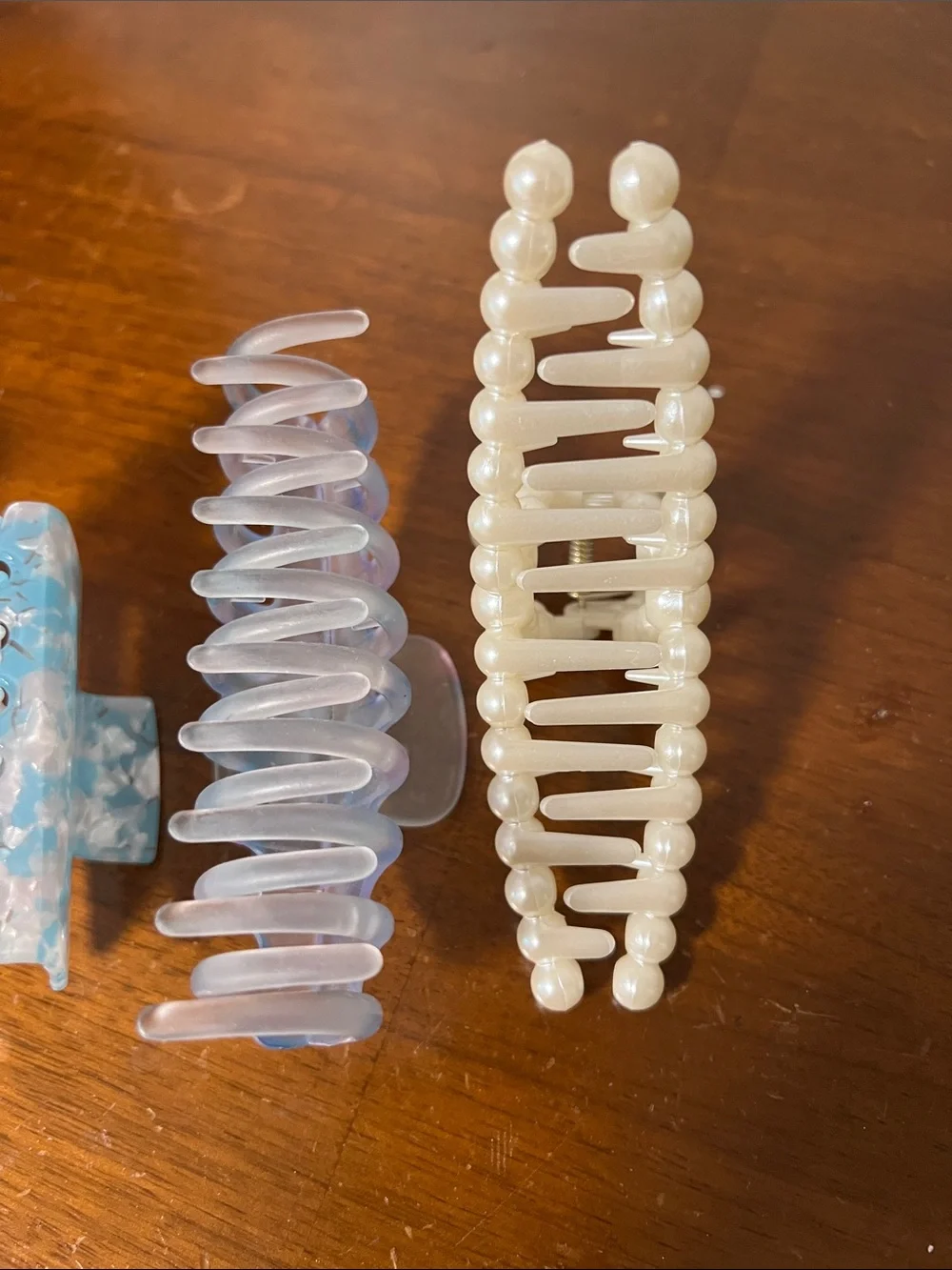 Assorted Women’s Hair Clip Set - Blue, Pink, Pearl, Clear